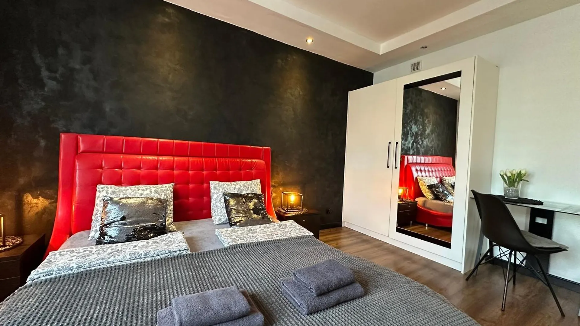 Daire Apartament Centrum Chmielna 73C Varşova