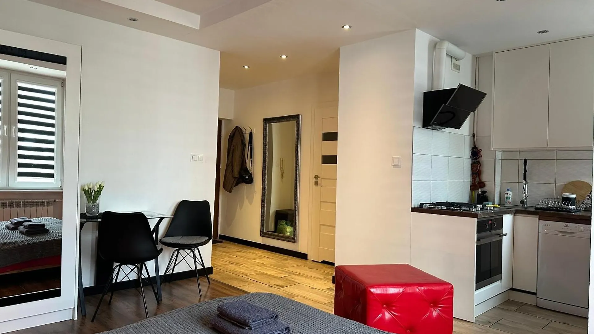 Apartament Centrum Chmielna 73C Varşova Polonya